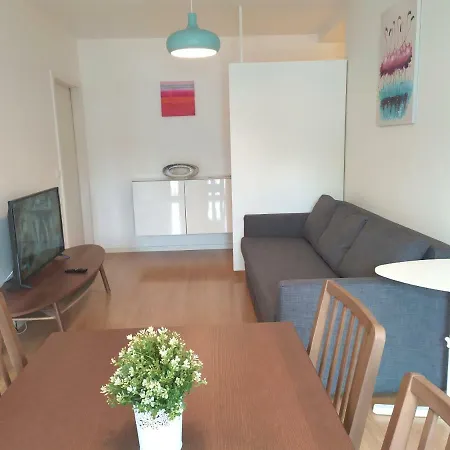 -free Parking Apartamento