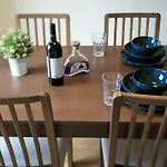 Lisbon Apartment -Free Parking