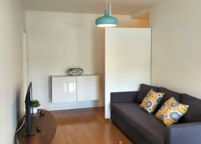 Lisbon Apartment -Free Parking Apartmán